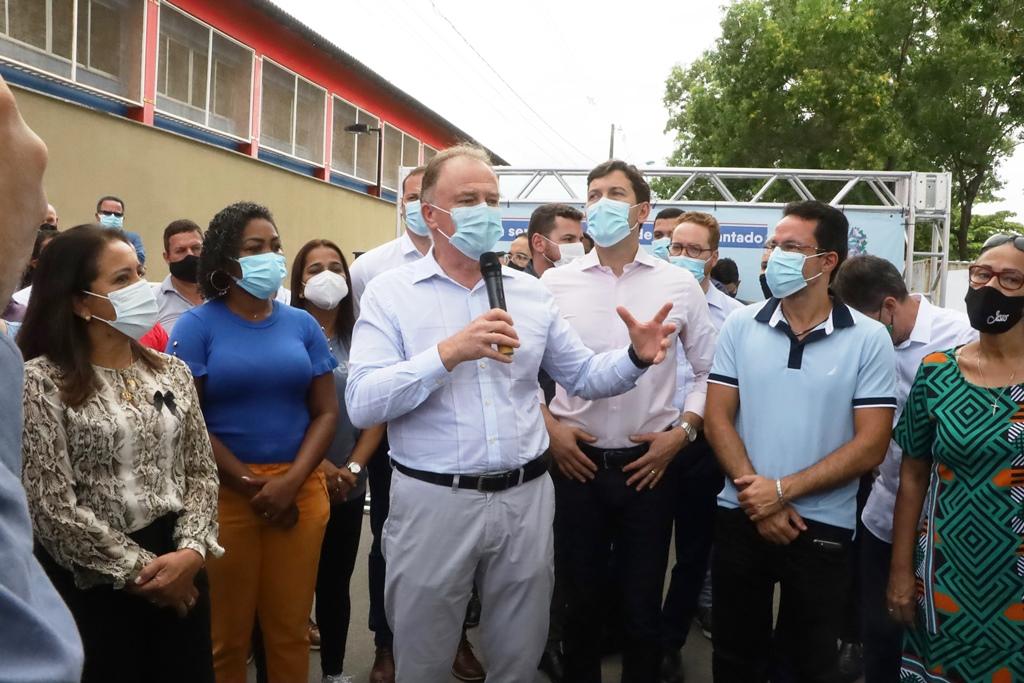 Casagrande anuncia mais de R$ 15,7 milhões em melhorias para escolas em Vila Velha