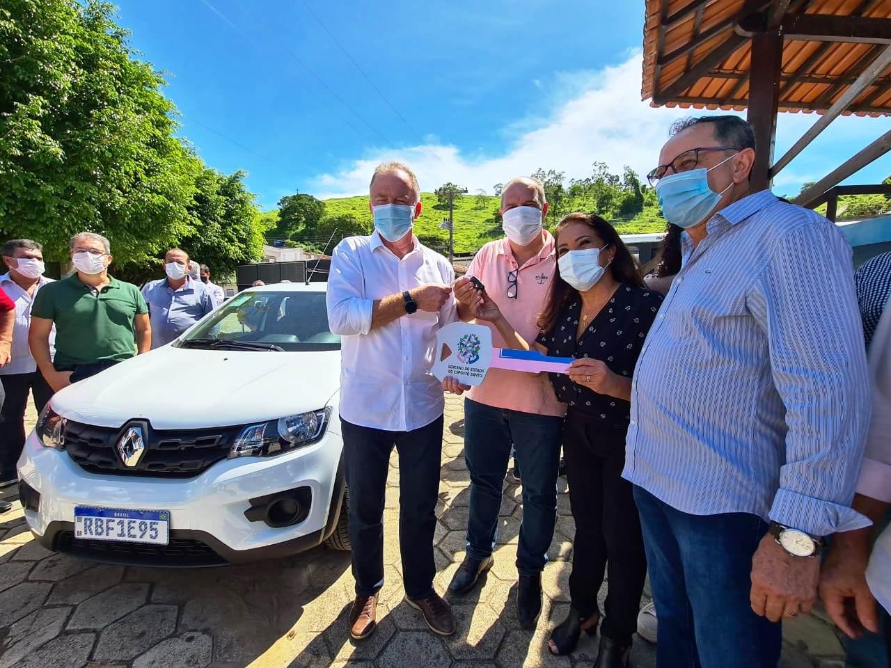 Casagrande entrega obra de recuperação da ES-297 em Bom Jesus do Norte, no ES