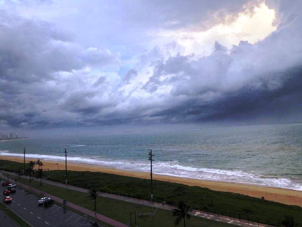 Previsão é de chuva forte até domingo no Espírito Santo