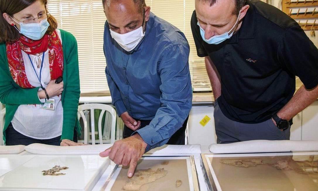 Arqueólogos descobrem novos 'pergaminhos do Mar Morto' pela primeira vez em 60 anos