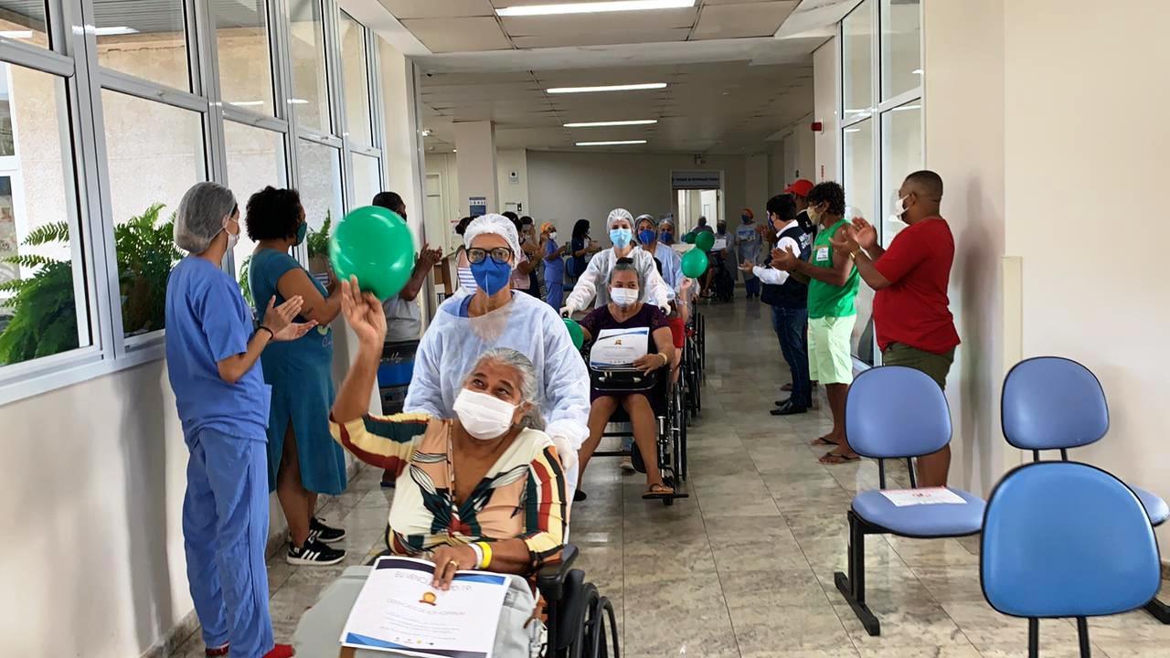 Oito pacientes de Rondônia receberam alta nesse domingo (21), no Espírito Santo