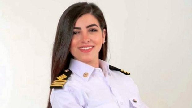 ‘Fui falsamente acusada por bloqueio do Canal de Suez’, diz primeira mulher capitã de navio do Egito