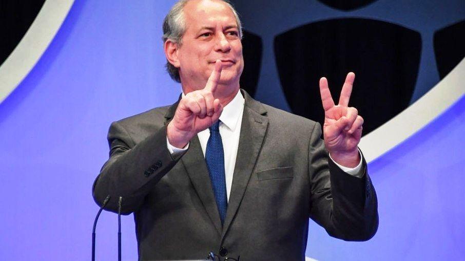 Ciro pede que Lula concorra como vice e é criticado: PT vê 