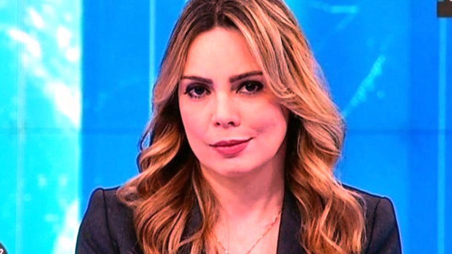 Rachel Sheherazade processa Silvio Santos e pede R$ 30 milhões