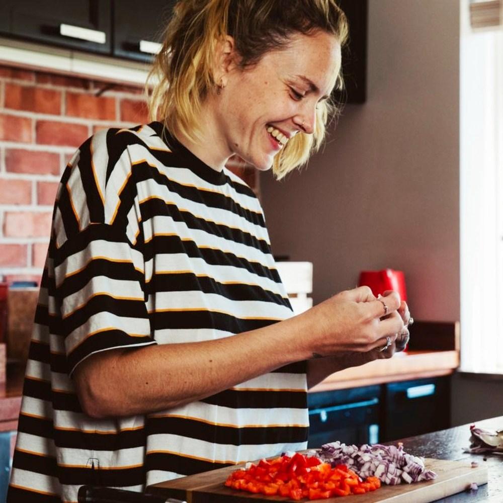 A chef de cozinha que se alimenta por sonda nasal e nunca mais vai poder comer