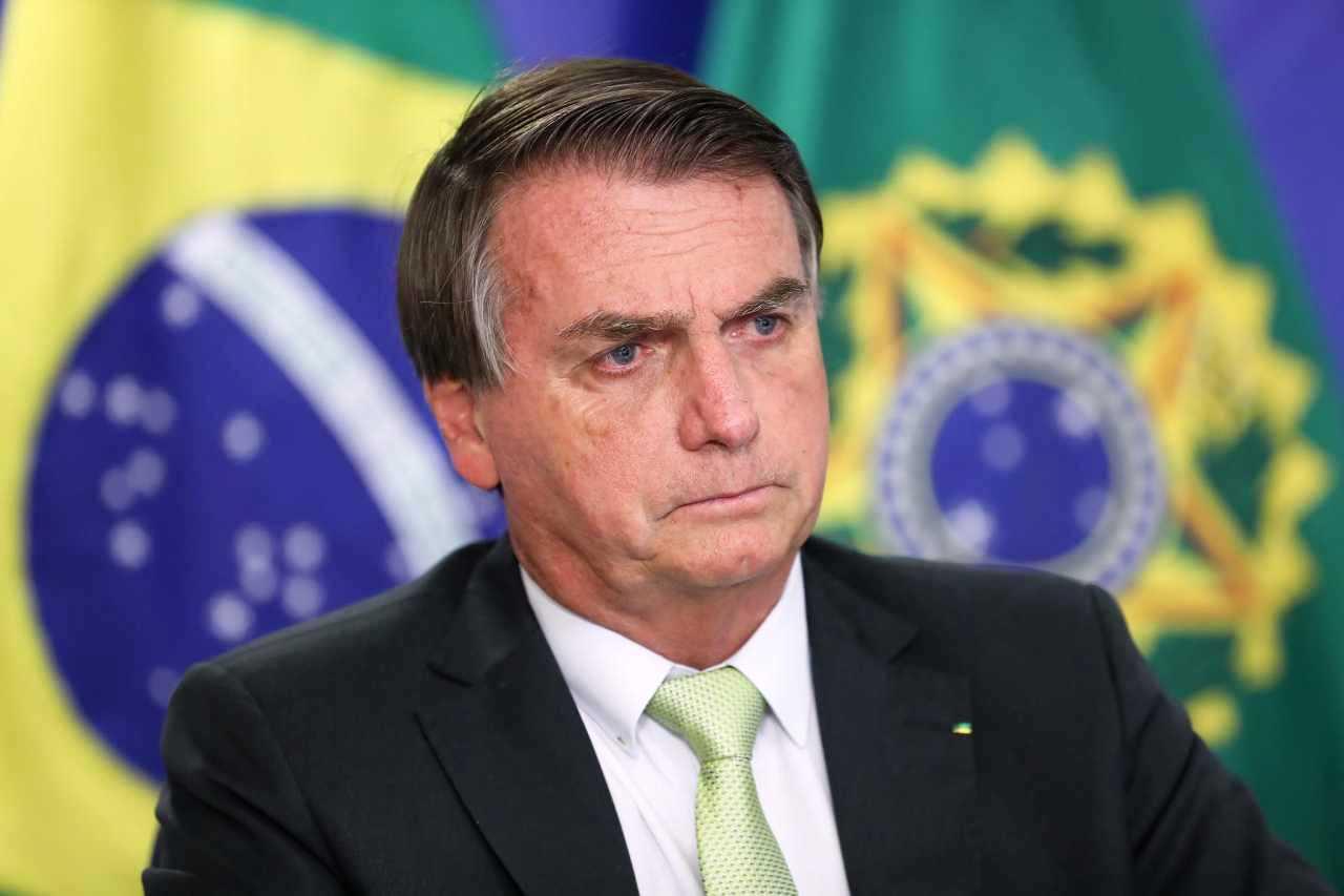 Governo estuda aumentar parcela do Bolsa Família para R$ 250, diz Bolsonaro