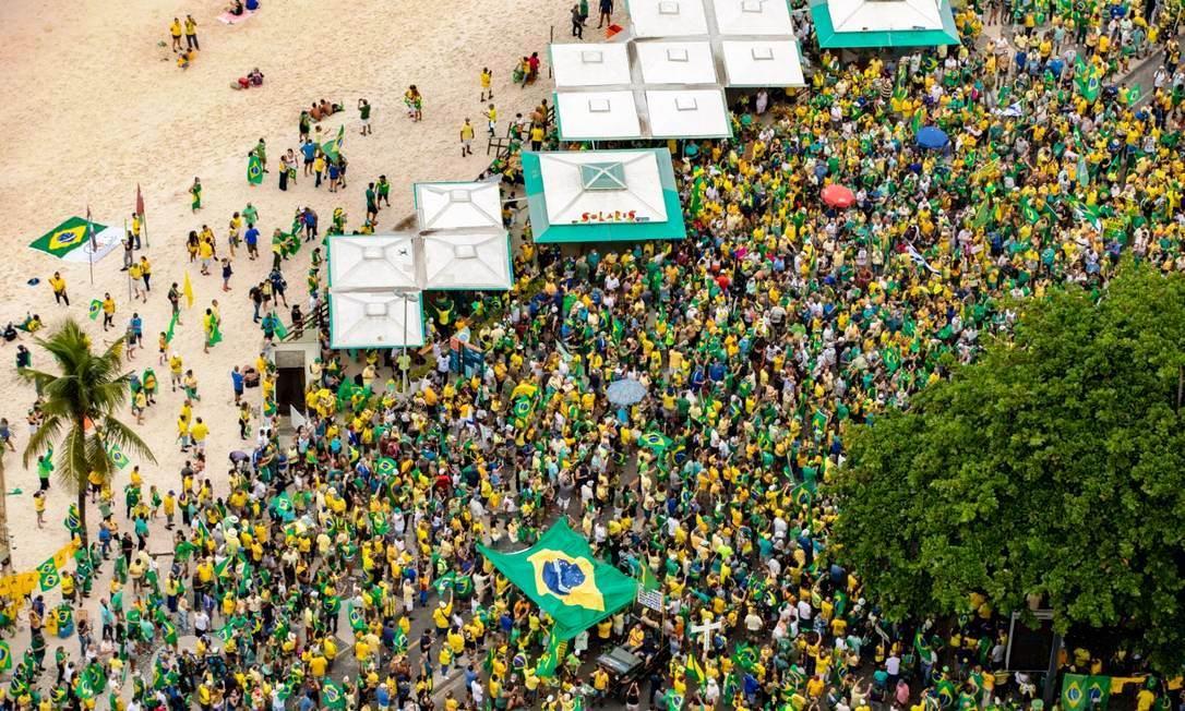 1º de maio tem atos contra e a favor do governo Bolsonaro