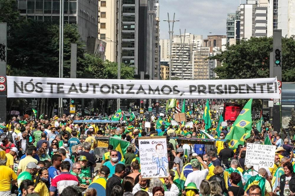 1º de maio tem atos contra e a favor do governo Bolsonaro