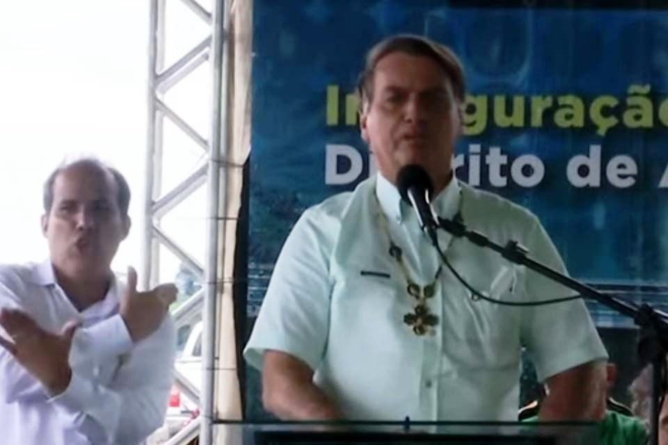 Ponte do Abunã reduzirá custo do transporte no Acre, diz Bolsonaro