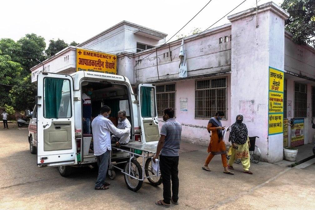 Índia tem novo recorde de mortes por Covid e supera 250 mil óbitos