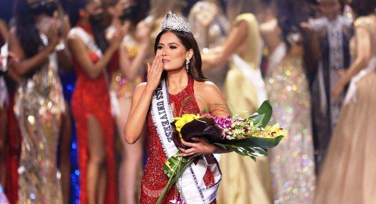 Brasileira fica em 2º lugar no Miss Universo: Mexicana vence