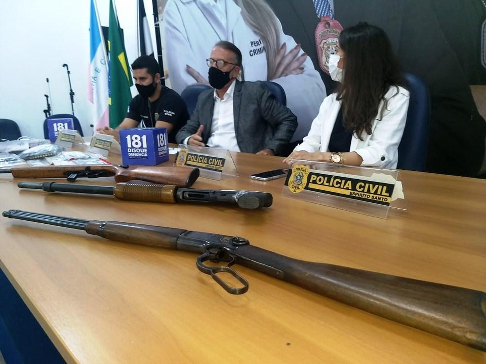 Polícia Civil prende quatro pessoas e apreende armas, munição e dinheiro no Norte do ES