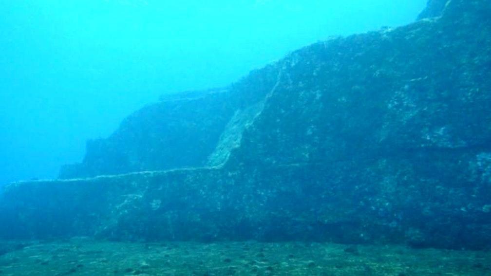 Misteriosa cidade submarina no Japão intriga pesquisadores