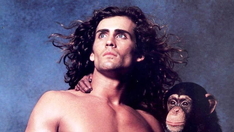 Joe Lara, ator de 'Tarzan', morre em queda de avião com esposa e mais cinco passageiros