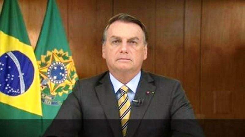 Em pronunciamento na TV, Bolsonaro promete vacina para toda a população até o fim do ano