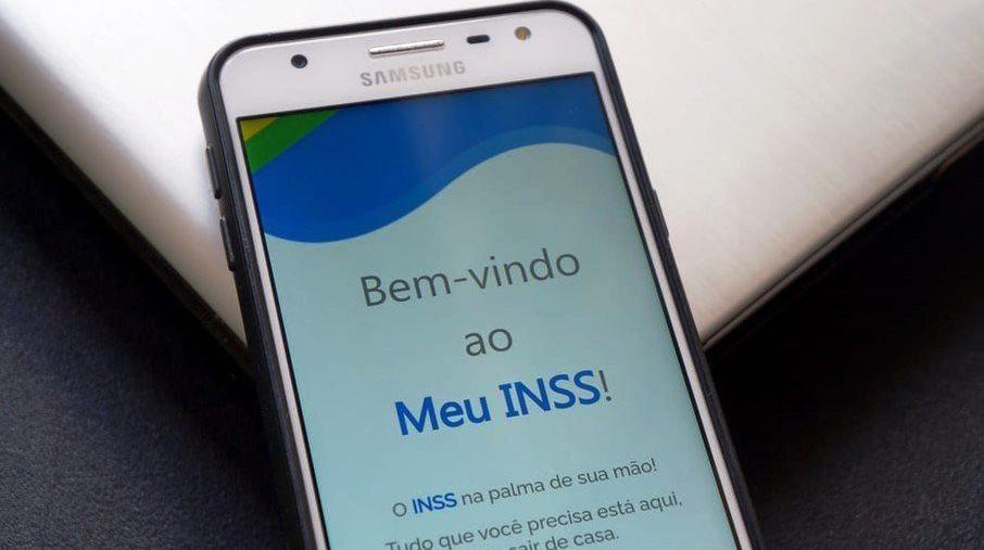 INSS paga o 13º da aposentadoria para três grupos nesta segunda-feira (5)