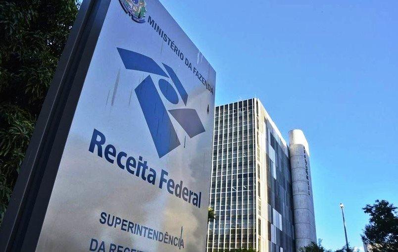 Governo estuda revisão do MEI e Simples Nacional, afirma secretário da Receita