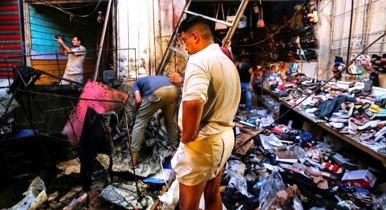 Ataque a bomba deixa ao menos 30 mortos em mercado de Bagdá