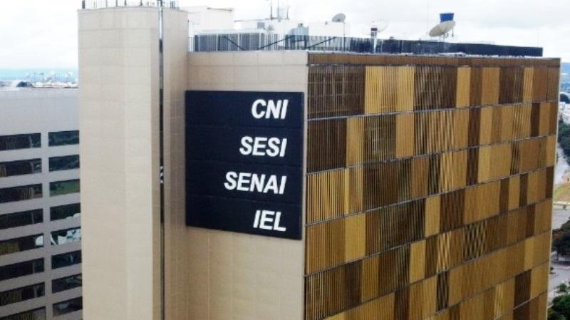 Seis em cada dez empresas prevê racionamento de energia em breve, diz CNI