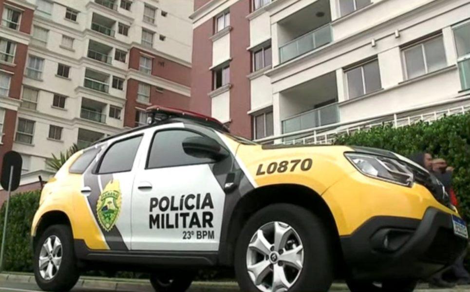 Ator é encontrado morto e pendurado na janela do apartamento