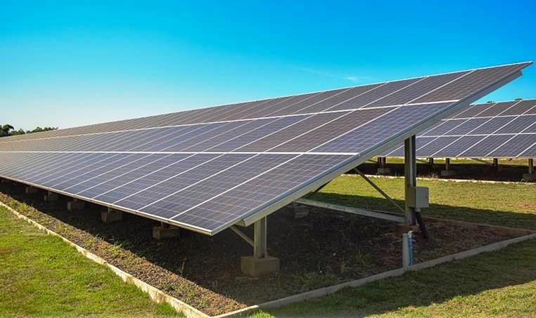 Cobrança de tarifa ‘apagará’ interesse por energia solar, afirmam especialistas