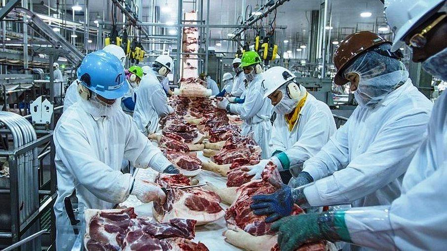 Arábia Saudita retoma importações de carne bovina do Brasil