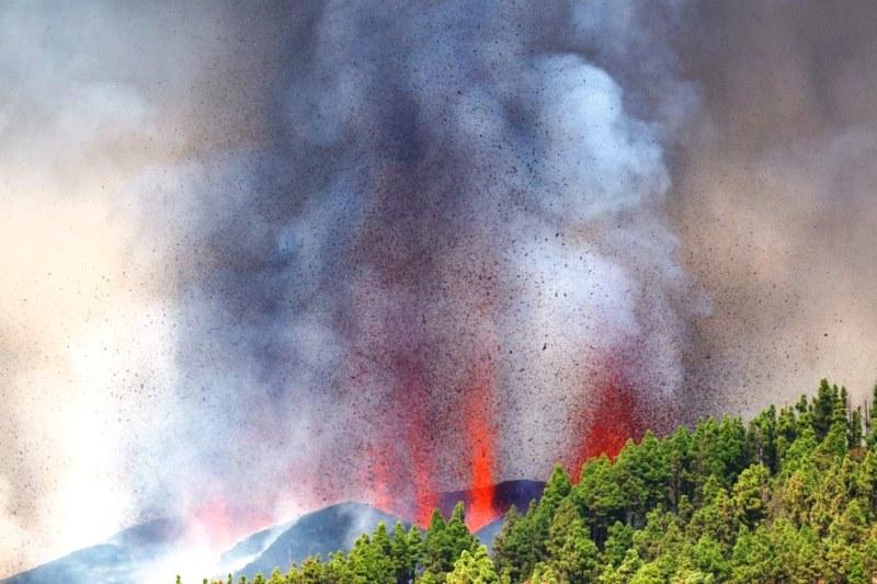 Vulcão entra em erupção nas Ilhas Canárias espanholas