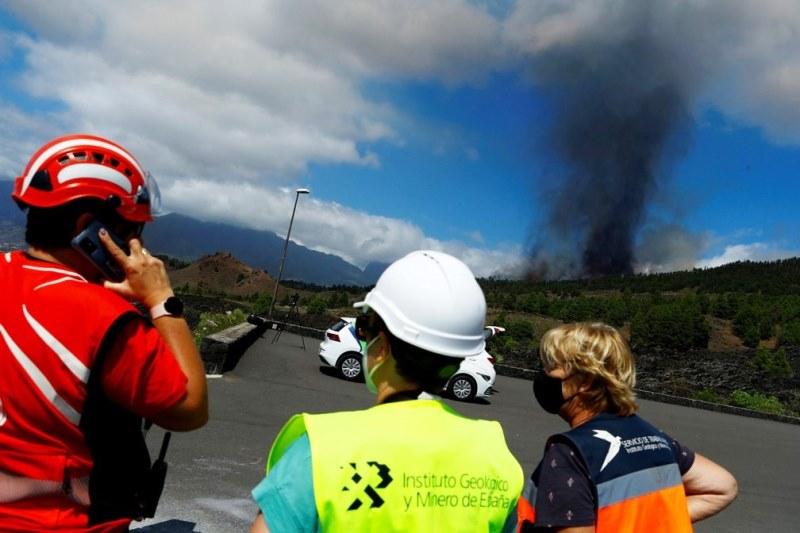 Vulcão entra em erupção nas Ilhas Canárias espanholas