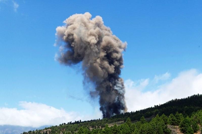 Vulcão entra em erupção nas Ilhas Canárias espanholas