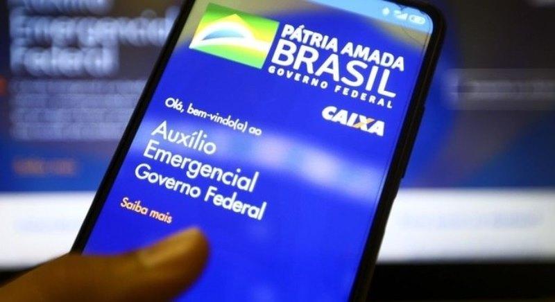 Caixa deposita 6ª parcela do auxílio para nascidos em abril, nesta sexta-feira (24)