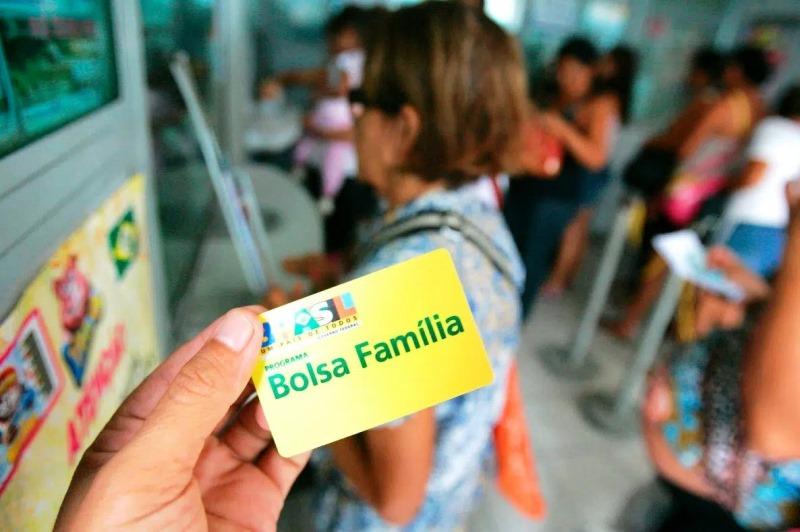 Como confirmar a inscrição para receber o novo Bolsa Família?