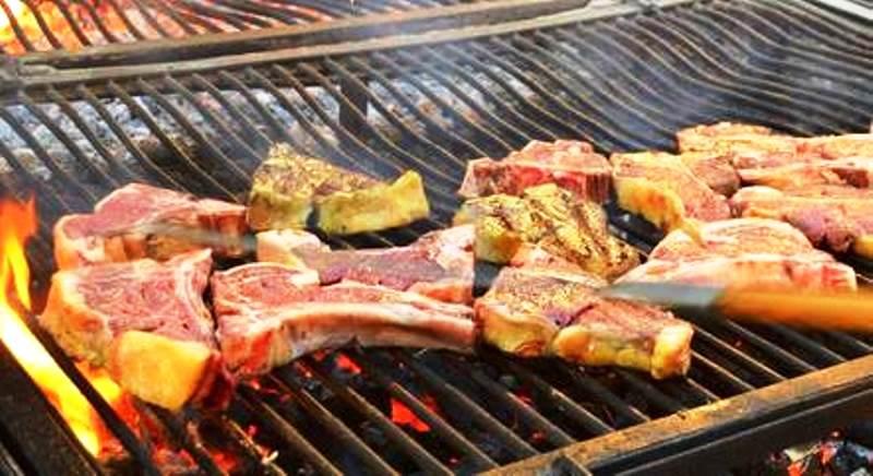 Mesmo corte de carne custa até 64% mais em mercados diferentes