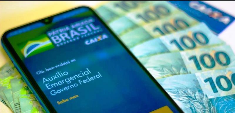 Caixa paga a 7ª e última parcela do auxílio a nascidos em março, nesta sexta-feira (22)