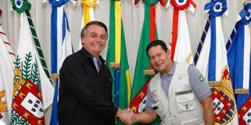 Bolsonaro embarca para a Itália, onde participará da reunião de cúpula do G20