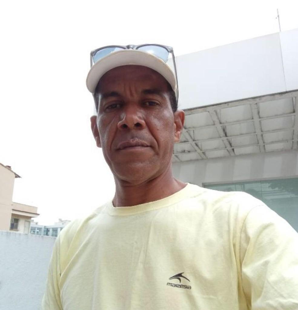 Serralheiro de 54 anos é morto a pedradas na Serra, ES