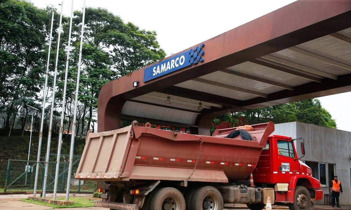 Samarco faz acordo com Vale para antecipar retomada de atividades no ES