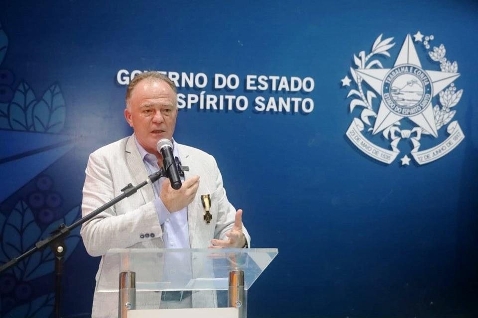 Casagrande inaugura nova quadra e prédio reformado do Batalhão de Missões Especiais