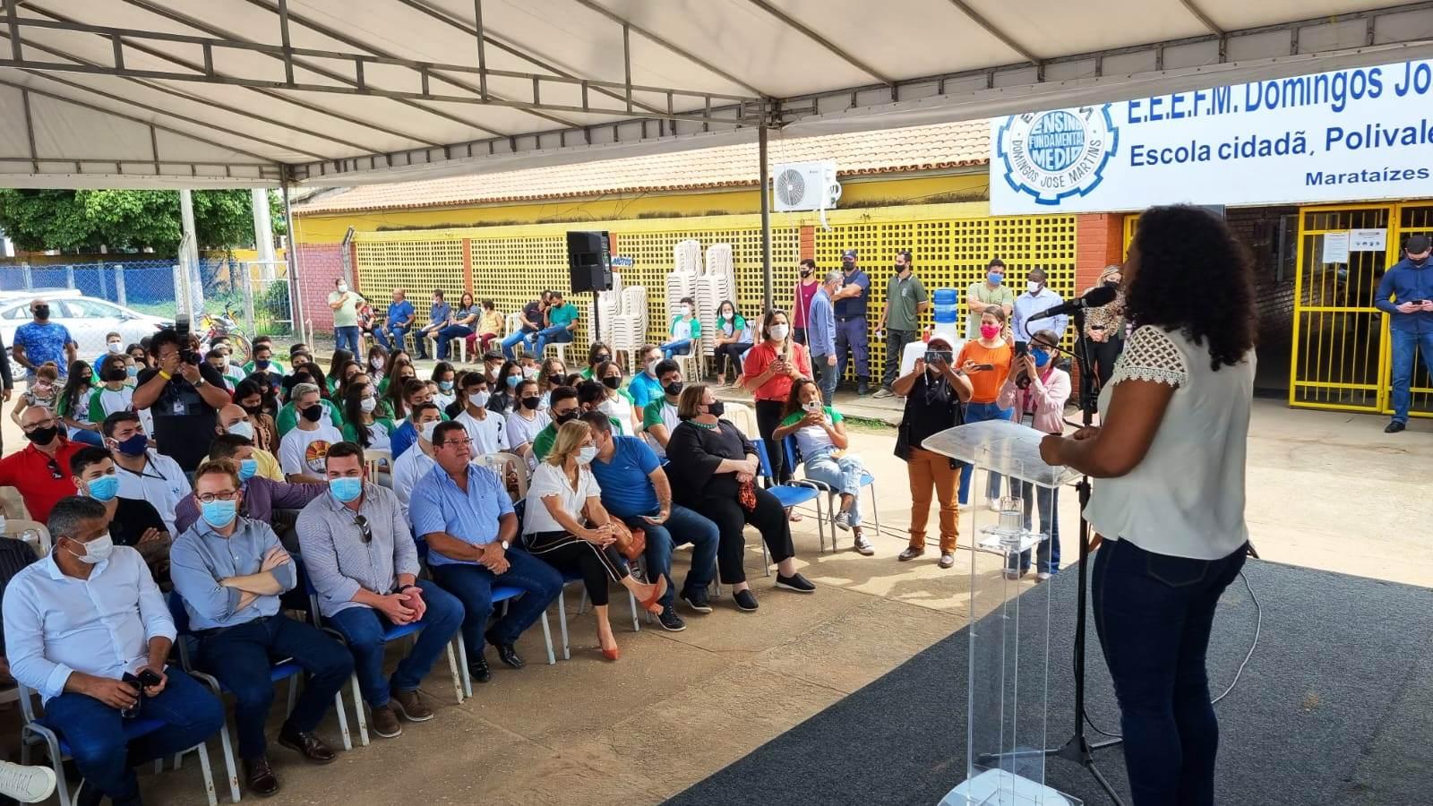 Jacqueline Moraes inaugura base do SAMU 192 e anunciada reforma de escola em Marataízes, no ES