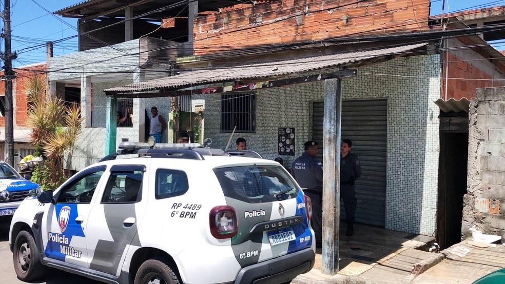 Criança é encontrada morta debaixo da cama e mãe confessa crime, na Serra, ES