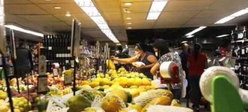 Elevação dos preços não poupa alimentos substitutos e deixa consumidores sem saída