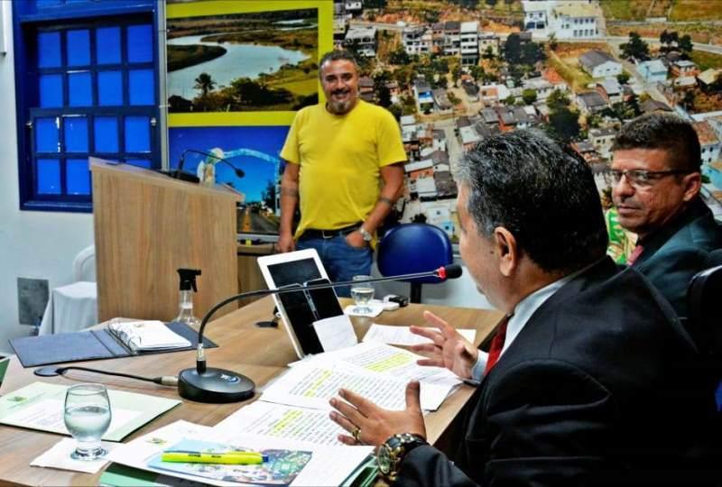 Manga Rosa mostra potencial do surf e Paulo Fundão garante apoio ao esporte em São Mateus, ES