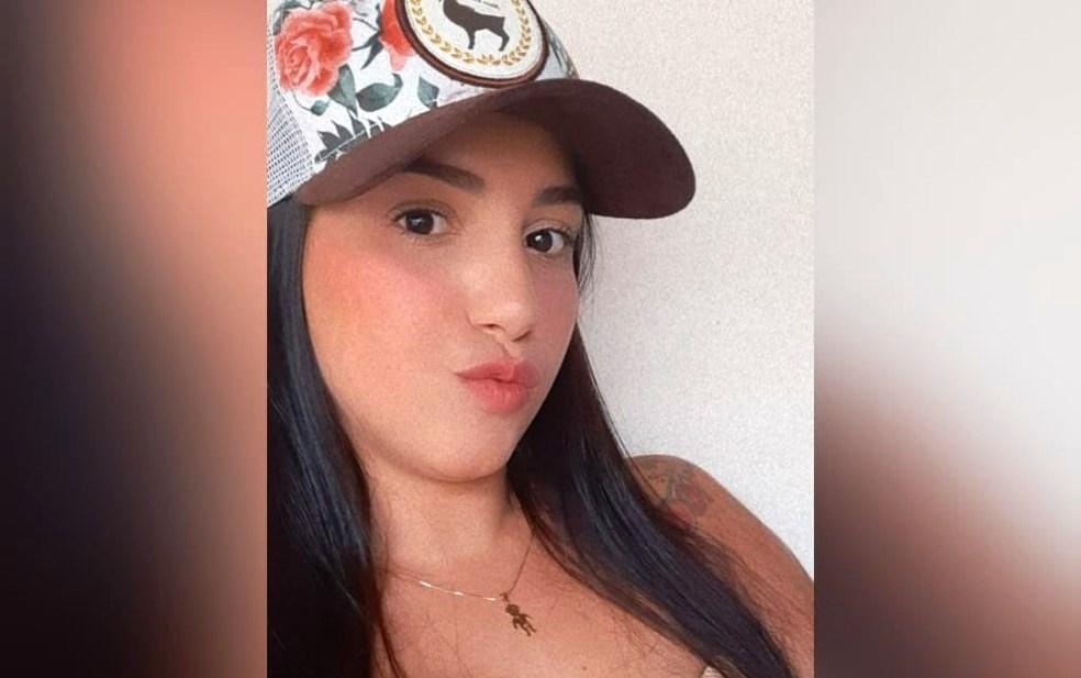 Mulher é encontrada morta, e família aponta desaparecimento do filho de 3 anos