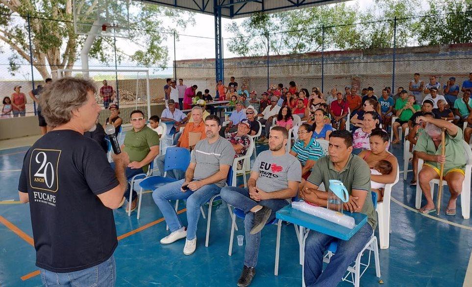 Prefeitura de Pedro Canário, ES, entrega títulos de Regularização Fundiária no distrito de Floresta do Sul