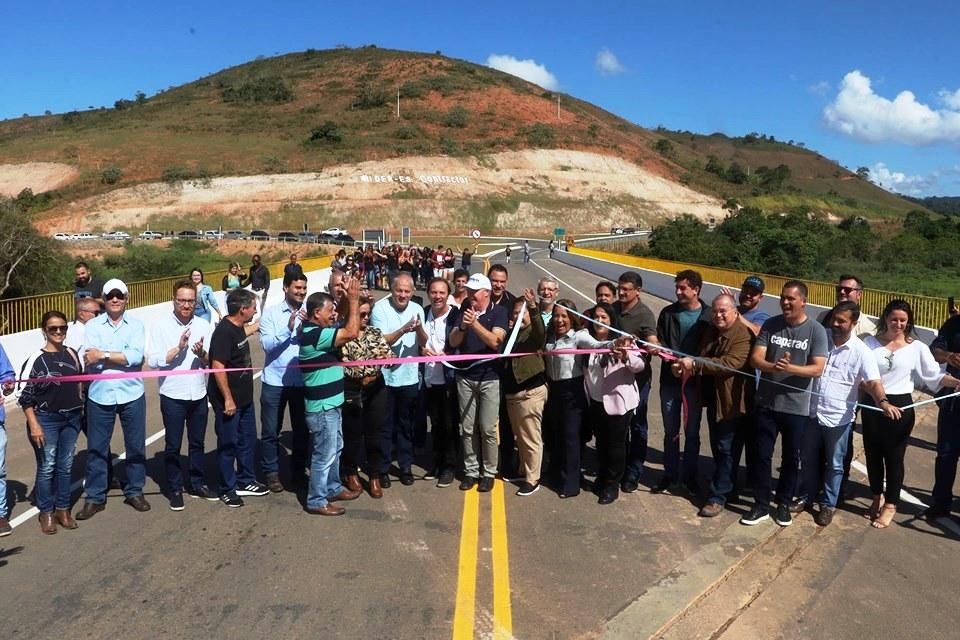 Governador inaugura pavimentação da Rodovia ES-181 entre Alegre e São José do Calçado, ES