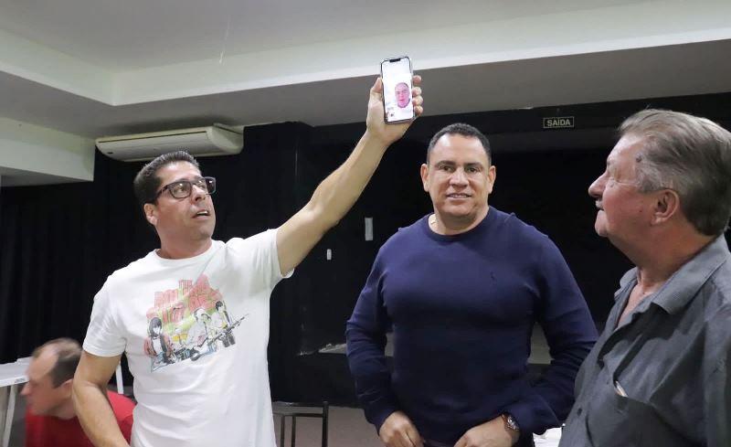 Marcelo Santos debate desenvolvimento sustentável em Santa Teresa