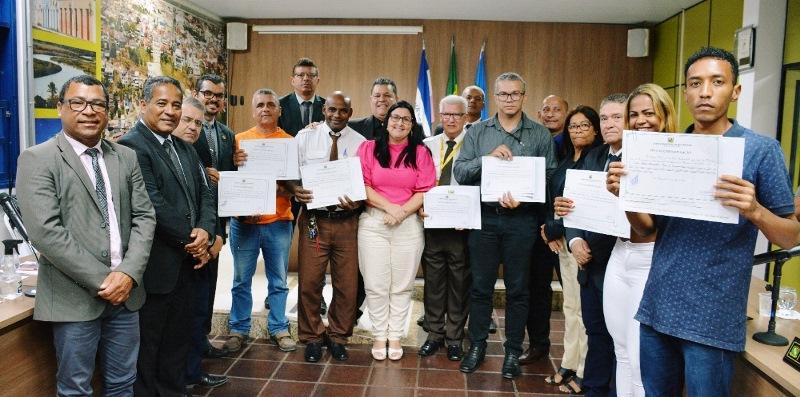 Câmara Municipal presta homenagens a motoristas profissionais de São Mateus, ES