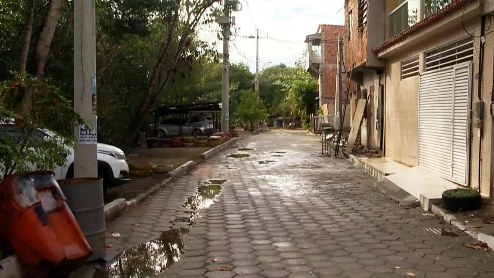 Menina de cerca de 1 ano é encontrada na rua em Vitória após moradores ouvirem choro