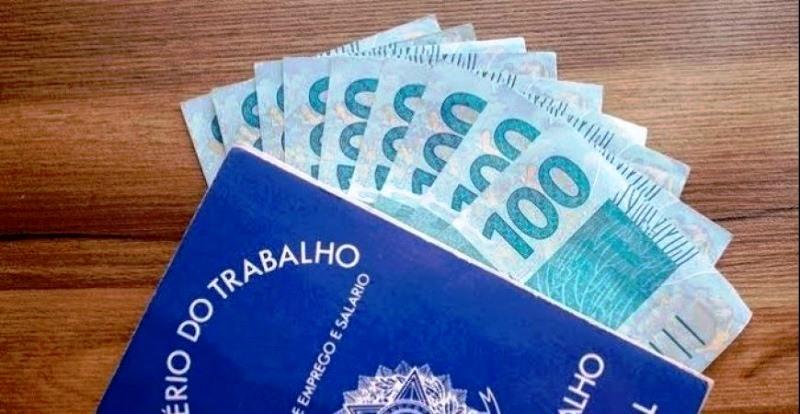 Salário mínimo de uma família deveria ser de R$ 6.388 em julho, aponta Dieese