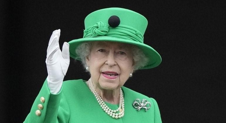 Rainha Elizabeth felicita brasileiros pelo Dia da Independência