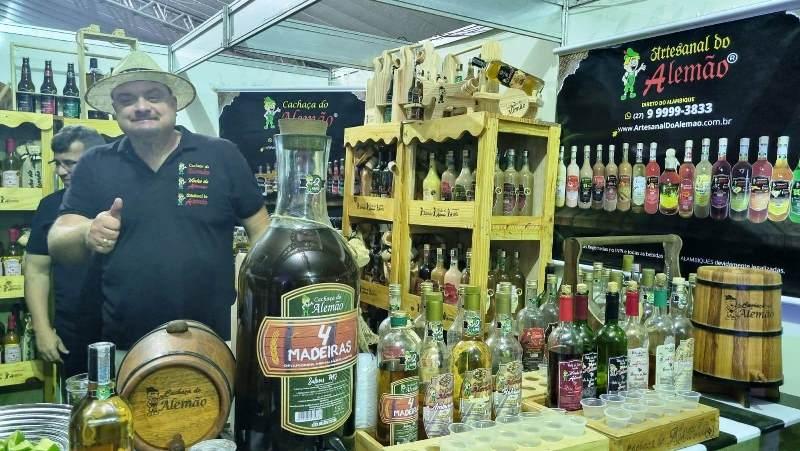 1ª Feira de Agronegócios é sucesso entre empresários e público na Exposama, em São Mateus, ES